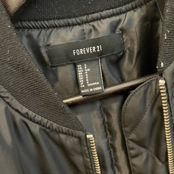 Forever 21 Black Bomber Jacket - Picture 2 of 5